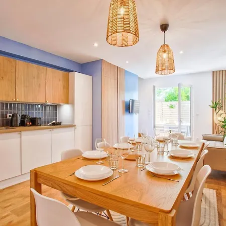 Charming Little Townhouse By The Sea * Varaville